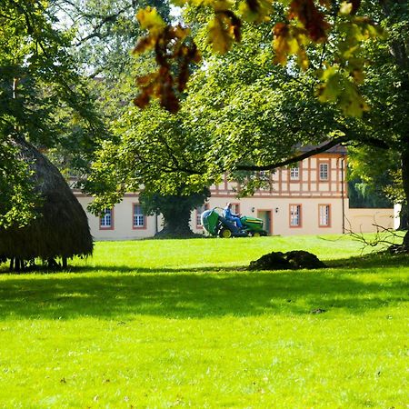 Urlaubsresidenz Marstall Und Kanzlei Im Schlossensemble Lubbenau Bagian luar foto