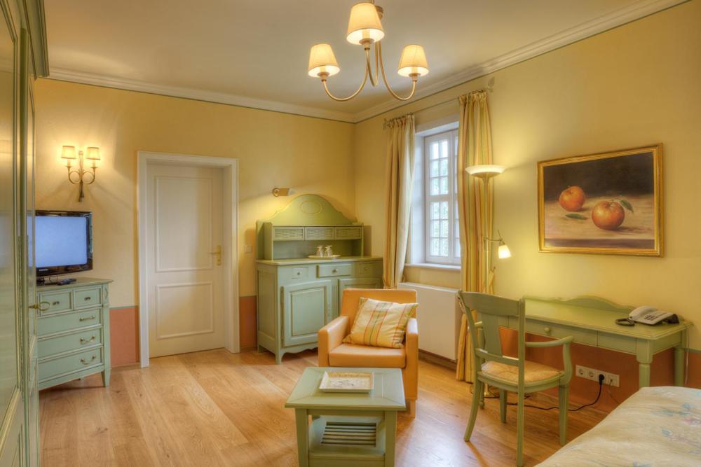 Urlaubsresidenz Marstall Und Kanzlei Im Schlossensemble Lubbenau Ruang foto