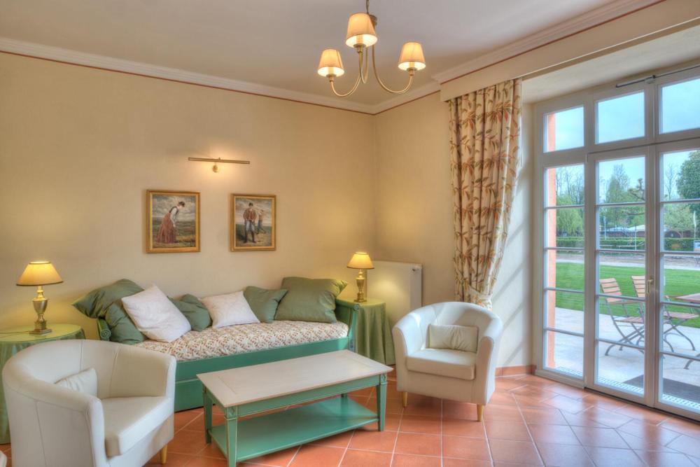 Urlaubsresidenz Marstall Und Kanzlei Im Schlossensemble Lubbenau Bagian luar foto